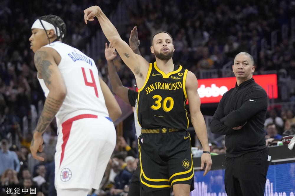 在淘汰赛高 在淘汰赛高